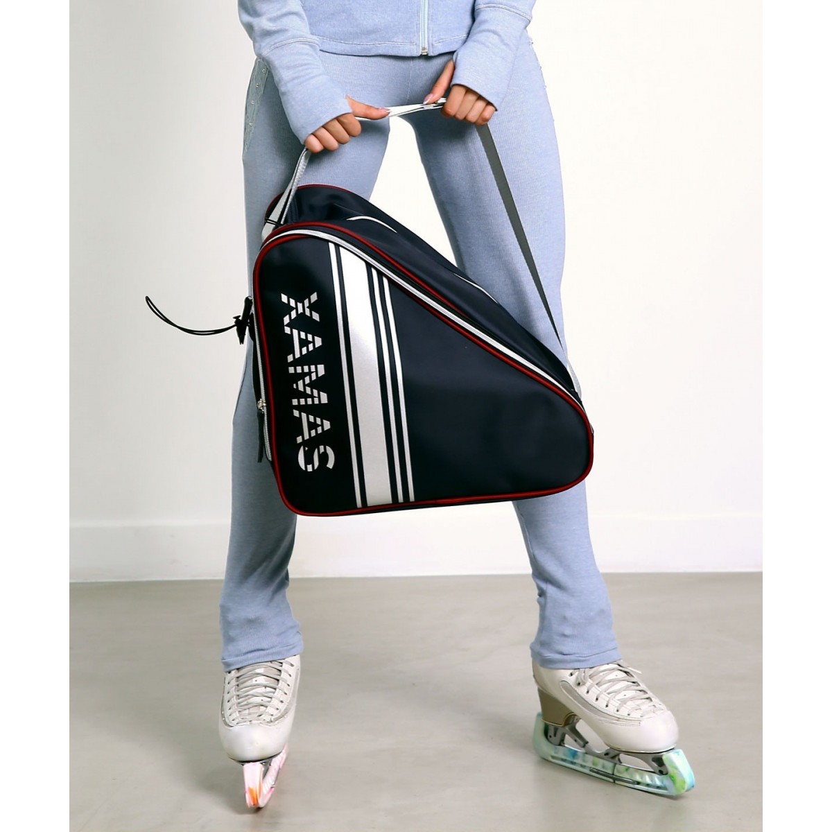 XAMAS signature shining deluxe ventilated skate bag