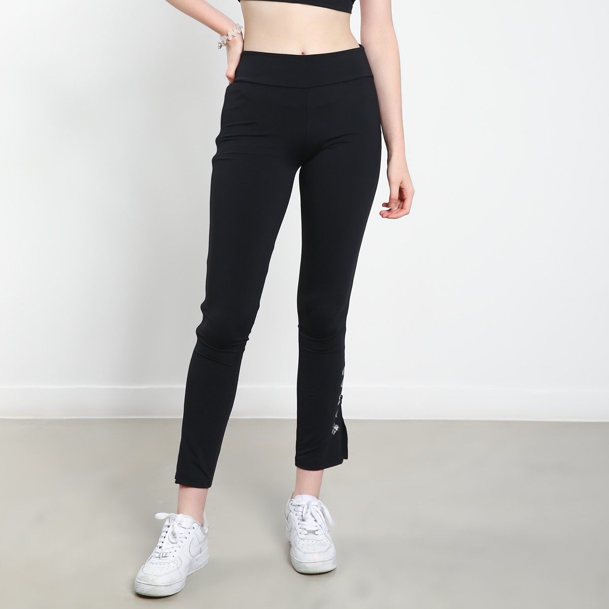Trendy Pro Zip Through Slim Fit Warm Up Skating Pants - XAMAS